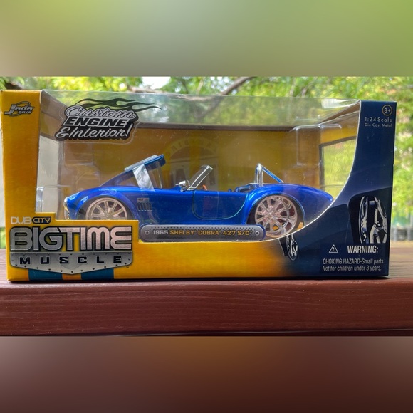 1965 SHELBY COBRA 427 S/C - BLUE - Big Time Muscle 1:24 Scale Car - Picture 1 of 3